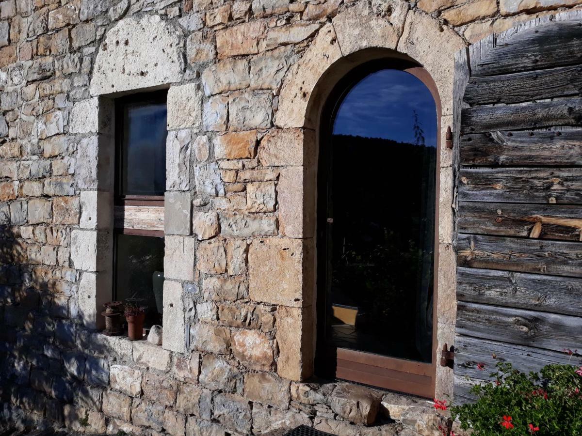 Villa Le Paillier D'Etienne. La Cresse Exterior foto